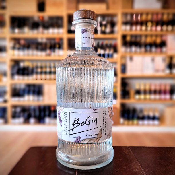 Begin Pebber &amp; Beyleaf Gin 40,3% KO